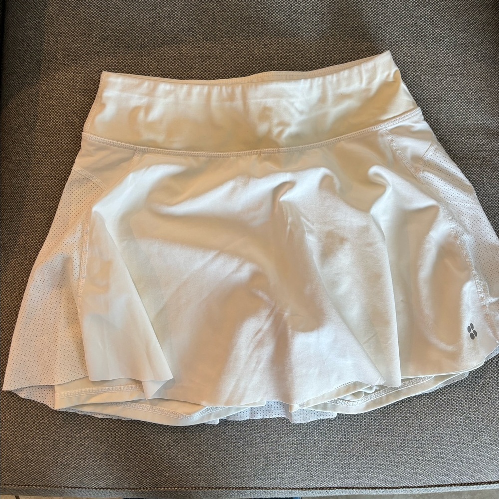 Sweaty Betty Sporty Cute Skirt with attached shorts. Size Small.